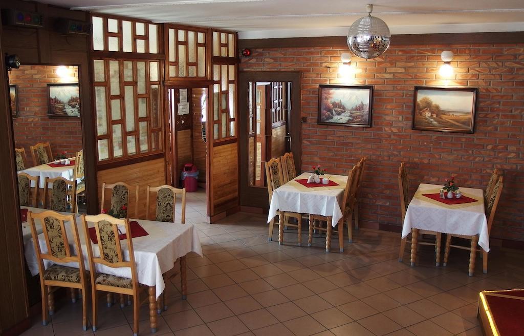 Hotelik Mazury Olecko Extérieur photo